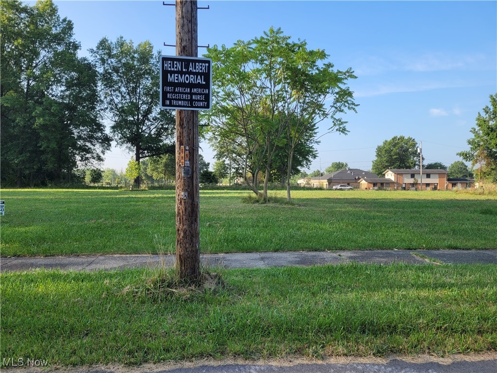 2120 Van Wye Street SE Warren OH 44484