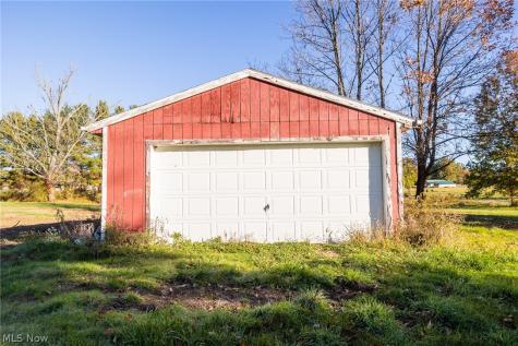 941 Porter Road Atwater OH 44201