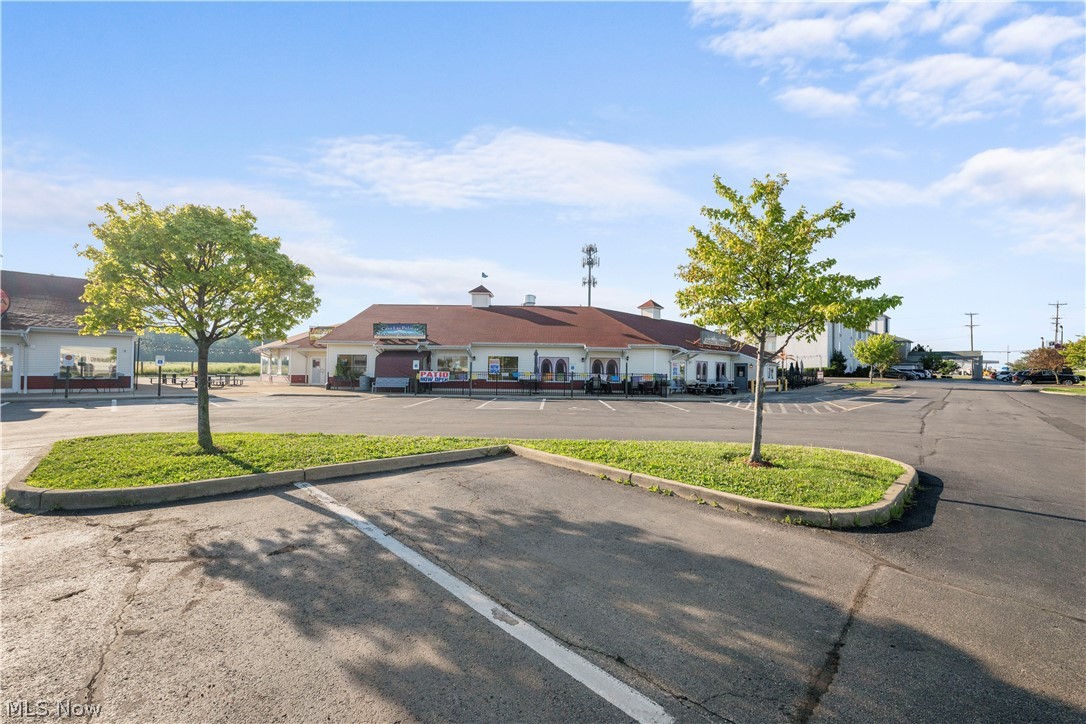 753 Catawba Road Port Clinton OH 43452