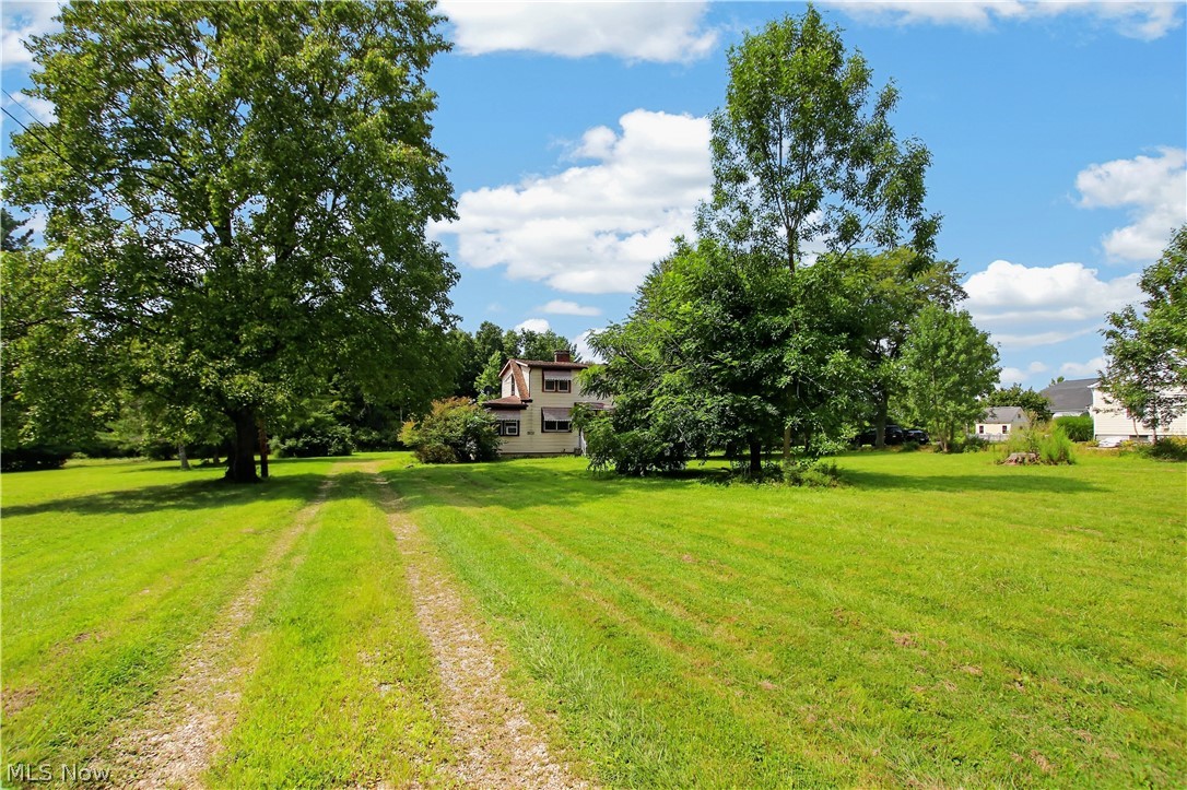8476 Ravenna Road Twinsburg OH 44087