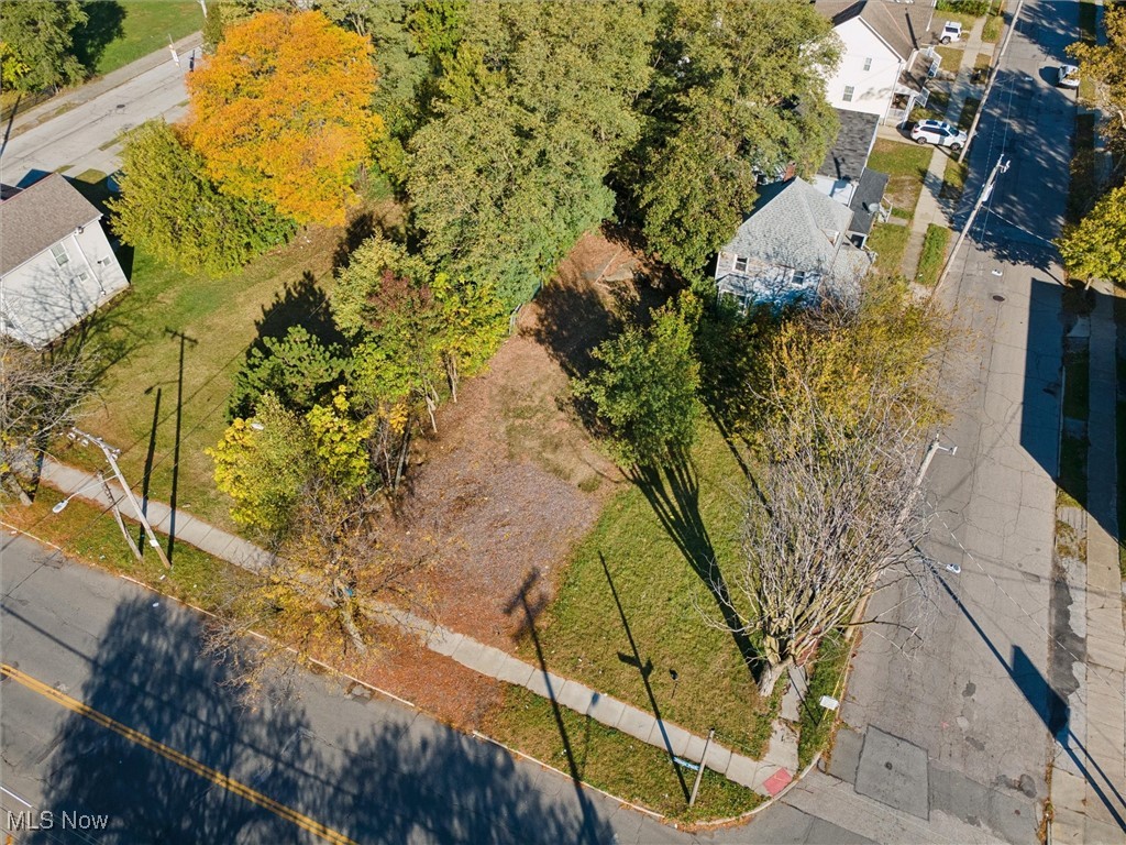 9215 Wade Park Avenue Cleveland OH 44106