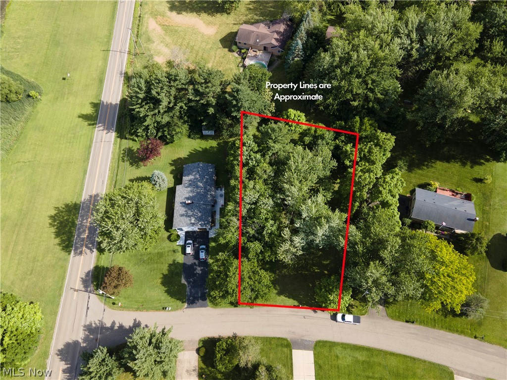 Rita Street NE Hartville OH 44632