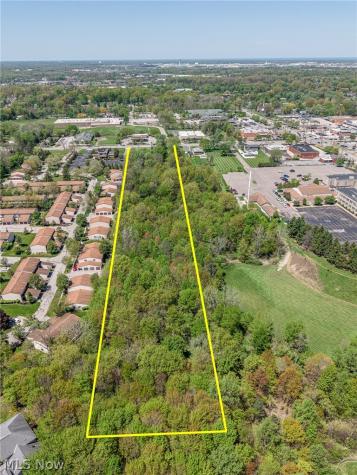 7305 Pearl Middleburg Heights OH 44130