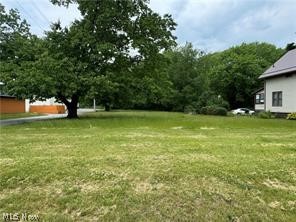 320 W Main Road Conneaut OH 44030