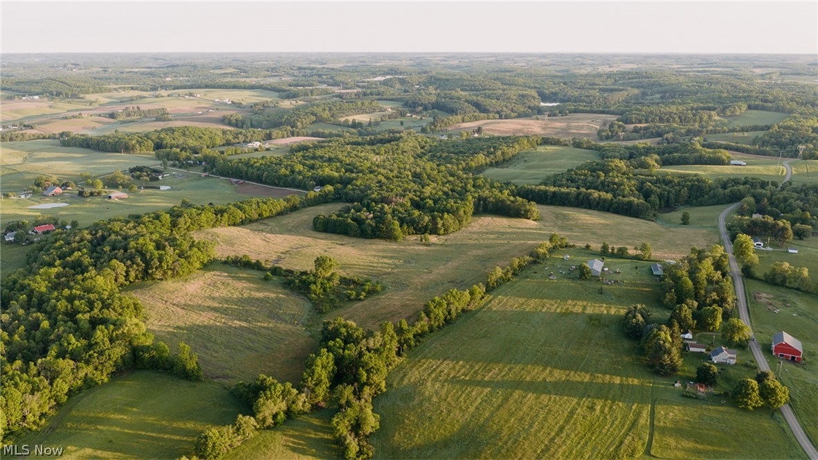 Apollo Road NE Salineville OH 43945