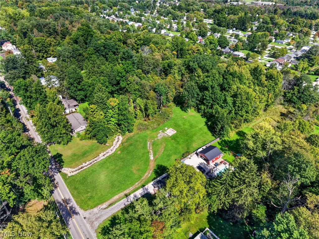 335 E King Street Chardon OH 44024
