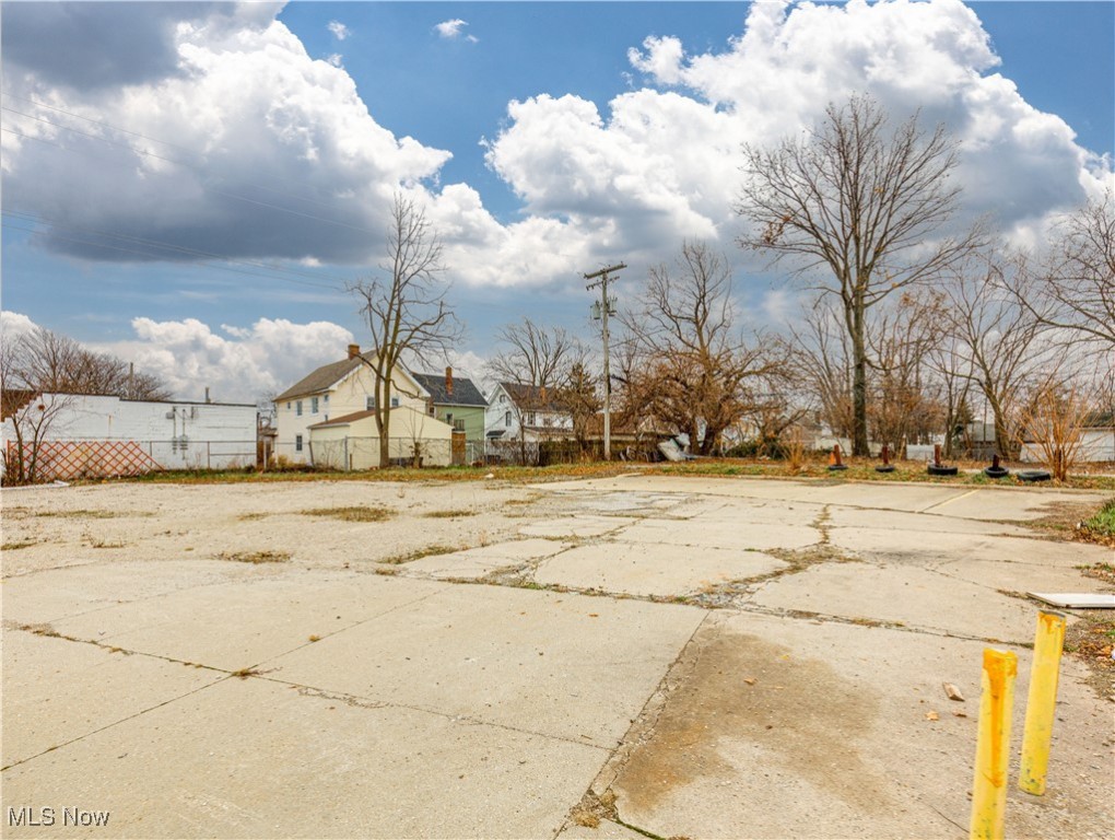 13931 Lorain Avenue Cleveland OH 44111