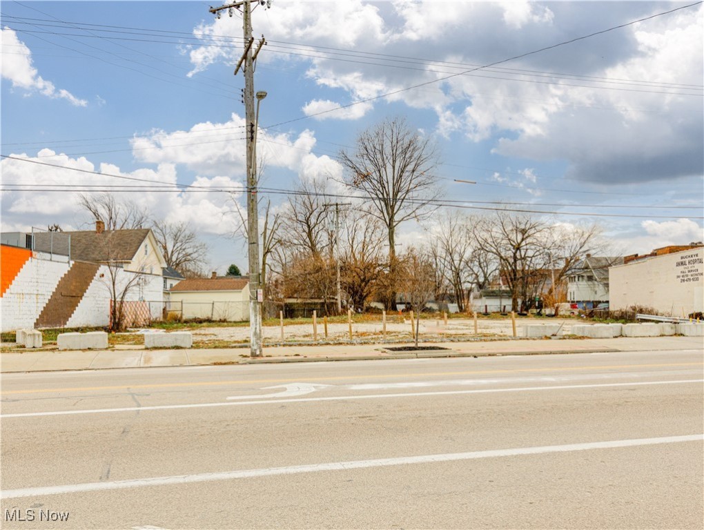 13931 Lorain Avenue Cleveland OH 44111