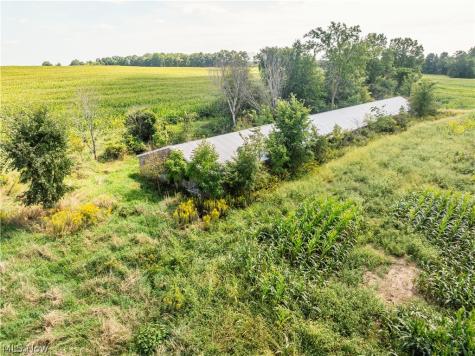 12472 Gearhart Road Burbank OH 44214