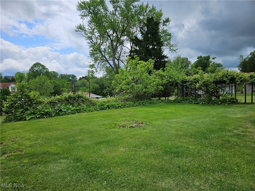 119 S Green Street Richmond OH 43944
