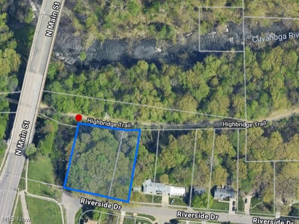 V/l Riverside Drive Akron OH 44310