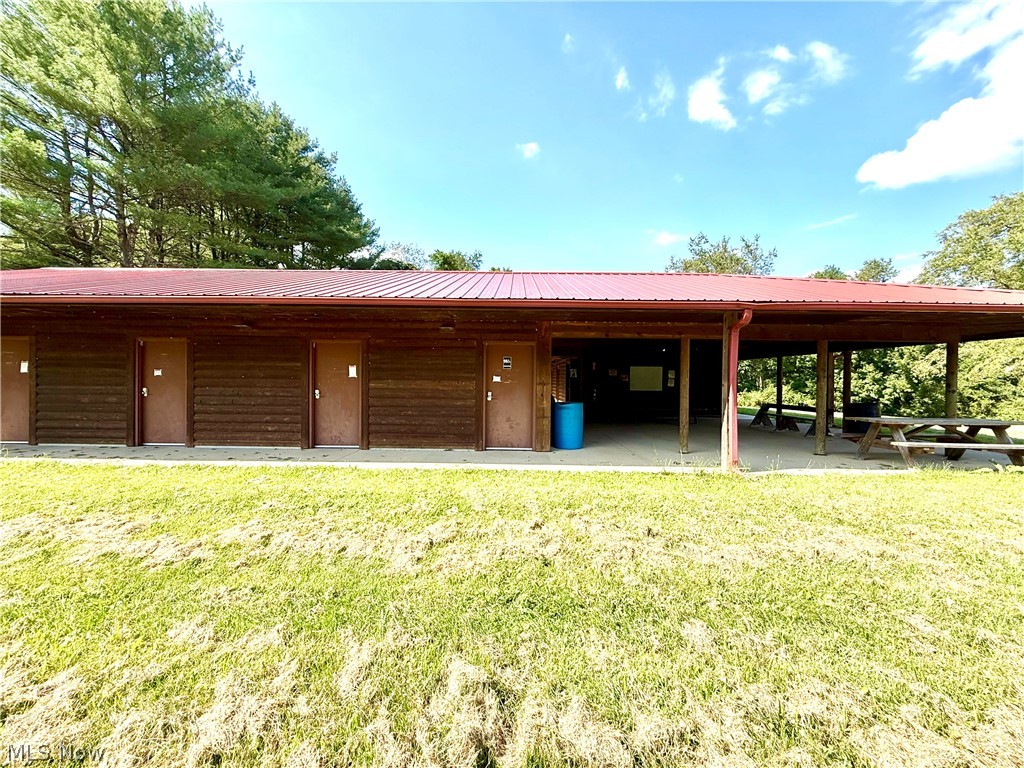 79601 Adams Road Freeport OH 43973