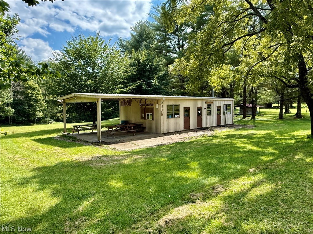 79601 Adams Road Freeport OH 43973