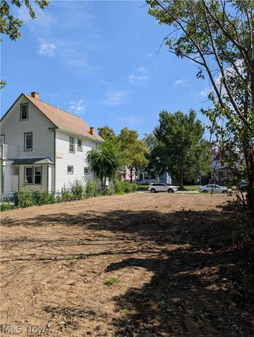 2154 W 98th Street Cleveland OH 44102