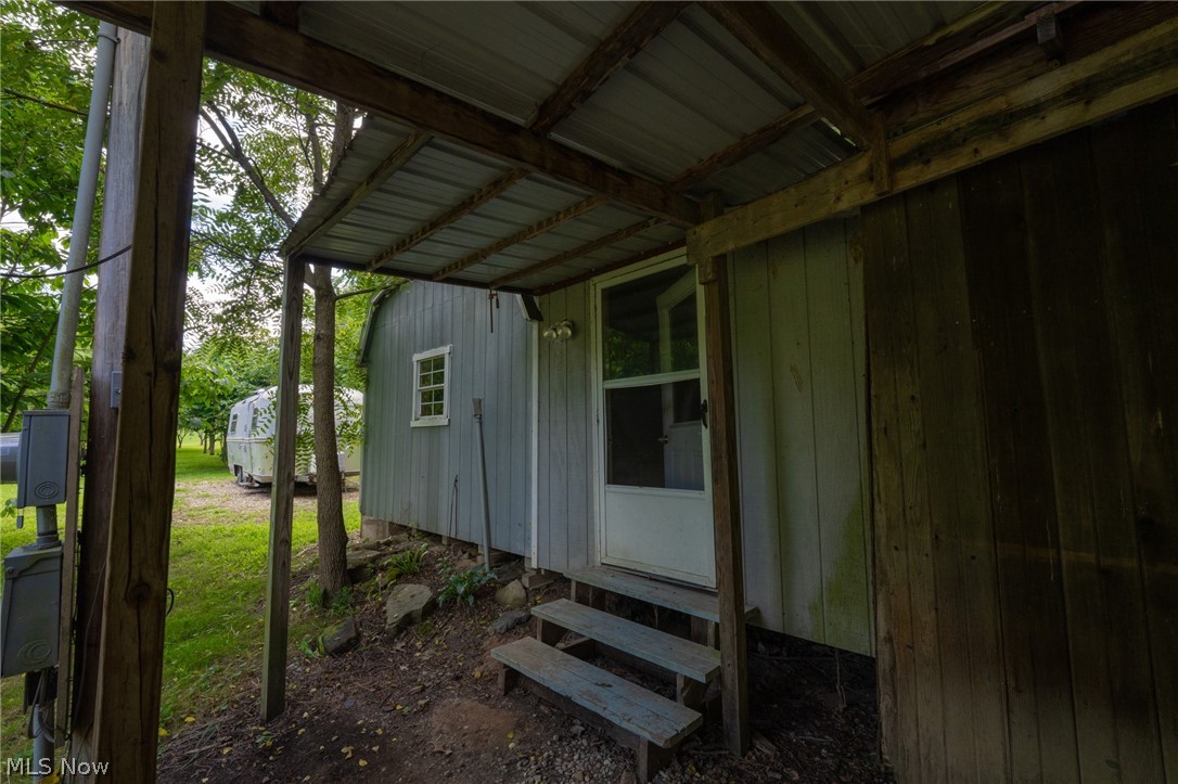 3226 State Route 3 Loudonville OH 44842