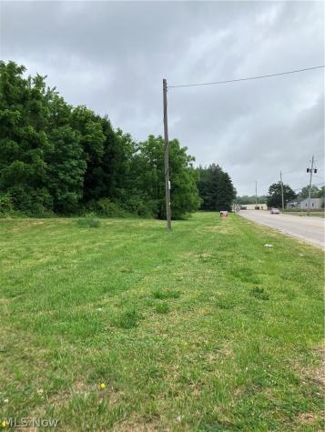 130 S Thomas Road Tallmadge OH 44278