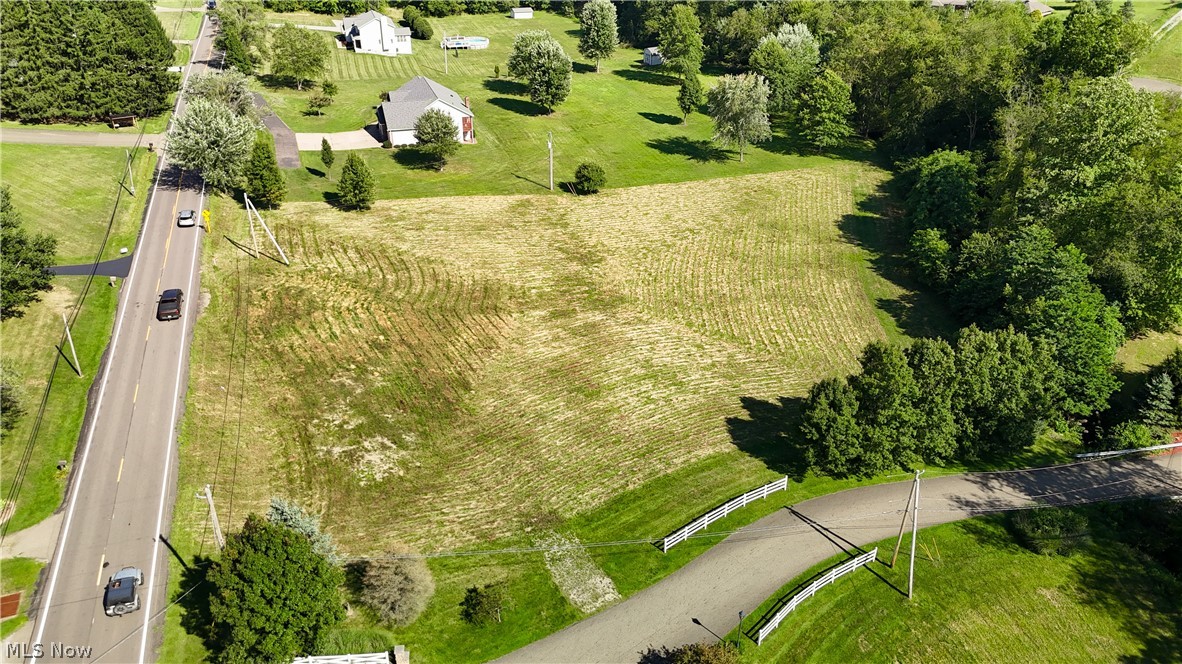 3186 Sr-516 Dover OH 44622