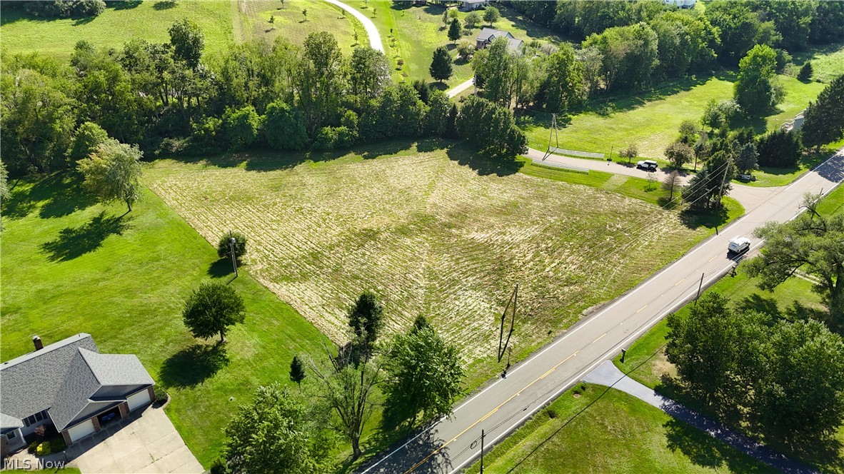 3186 Sr-516 Dover OH 44622