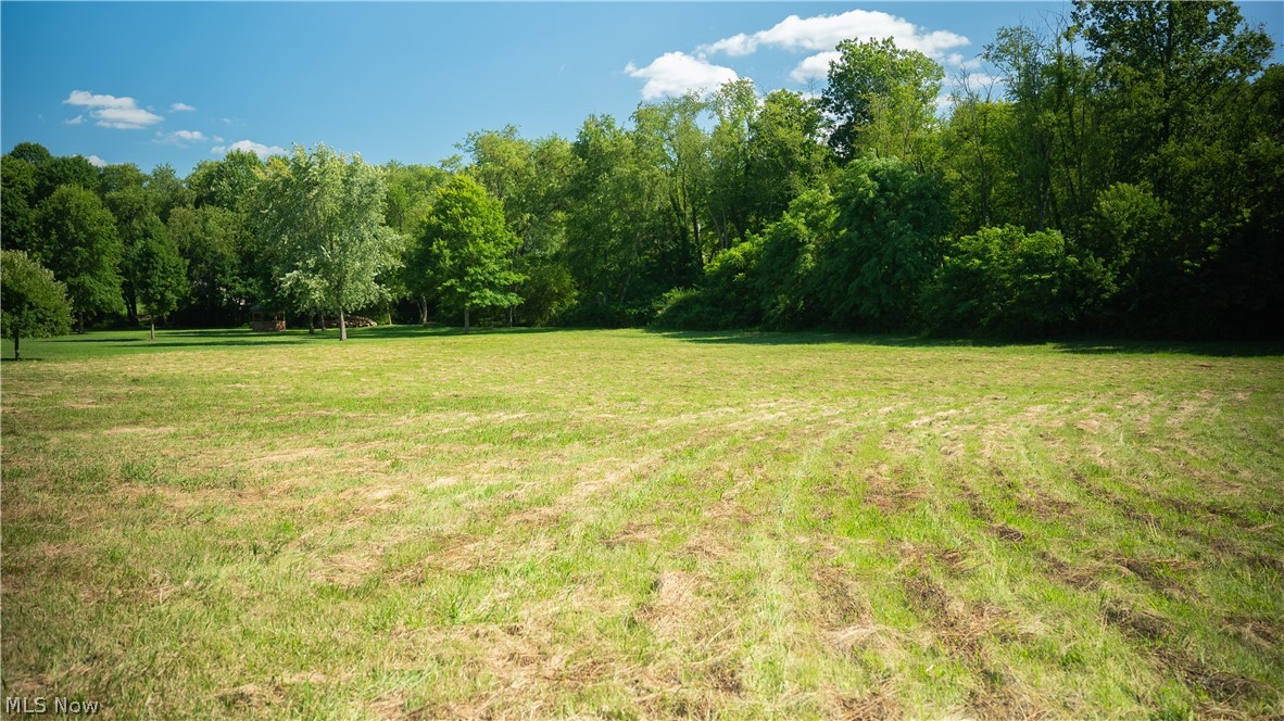3186 Sr-516 Dover OH 44622