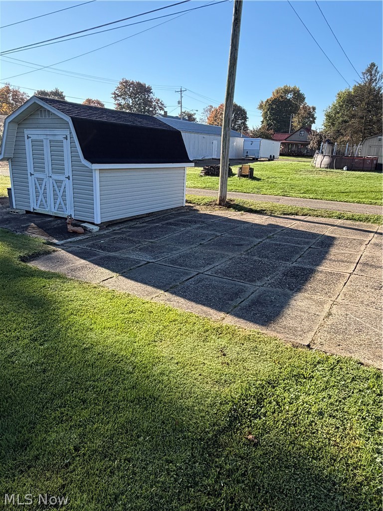 226 Jackson Street Coshocton OH 43812