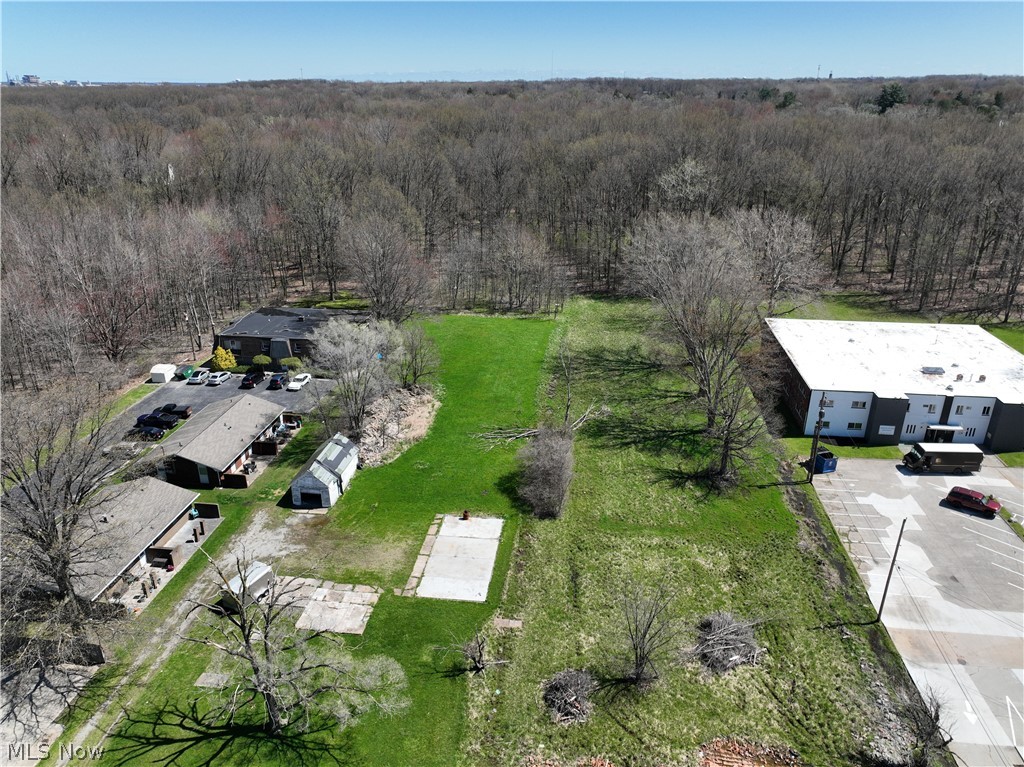 4977-4985 Oberlin Avenue Lorain OH 44053