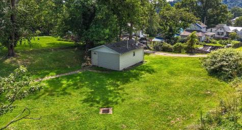 909 5th Street Marietta OH 45750