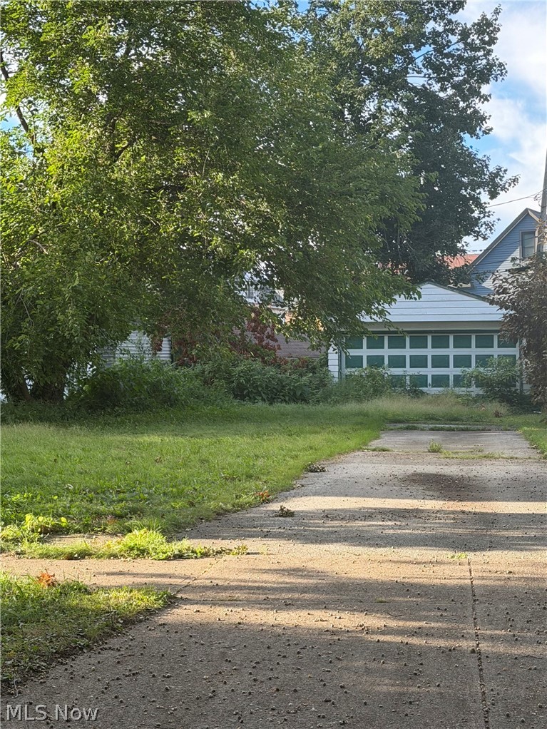 7414 Herman Avenue Cleveland OH 44102