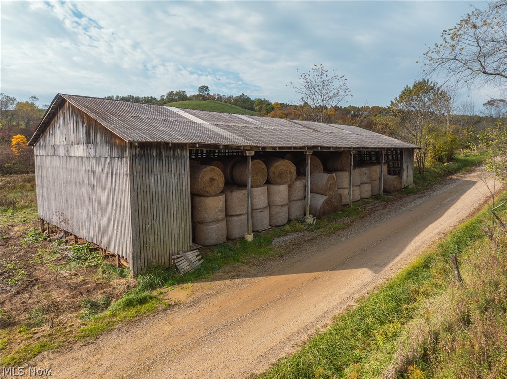 Elliott Road Newcomerstown OH 43832