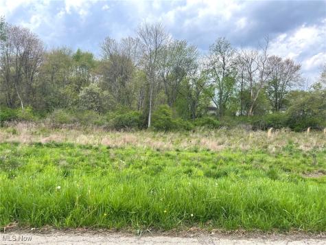 Lot# 4 Candell Street SE Massillon OH 44646