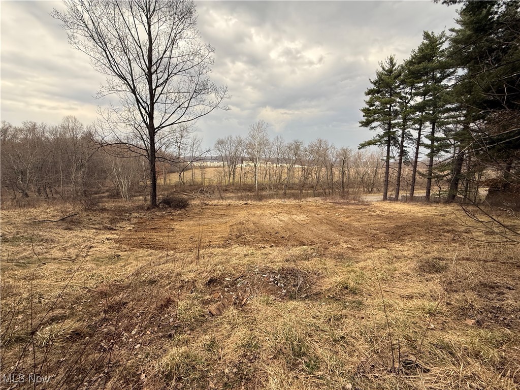 7261 Waterworks Hill Road SE Uhrichsville OH 44683