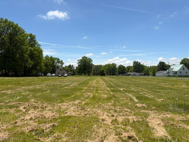 3503 Parkman Road NW Southington OH 44481