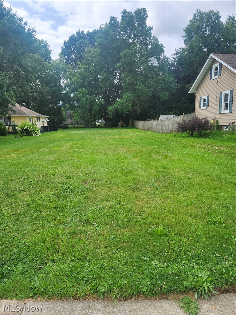 3828 Curtis Street Mogadore OH 44260