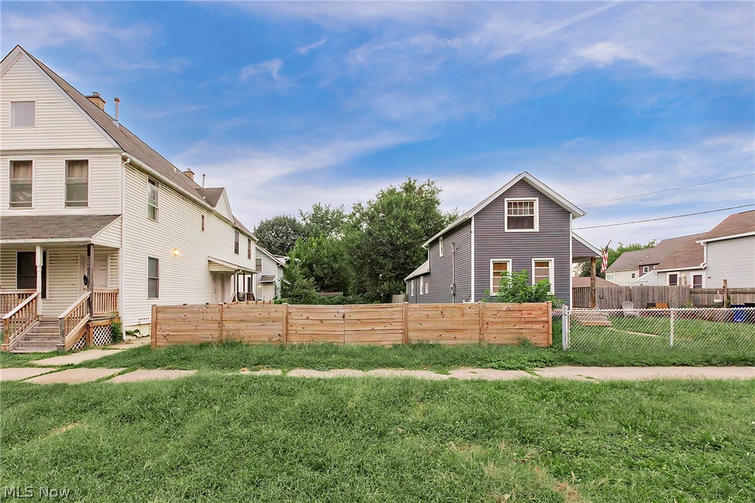 2345 W 7th Street Cleveland OH 44113