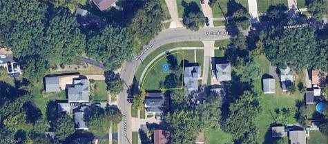 268 W Glendale Street Bedford OH 44146
