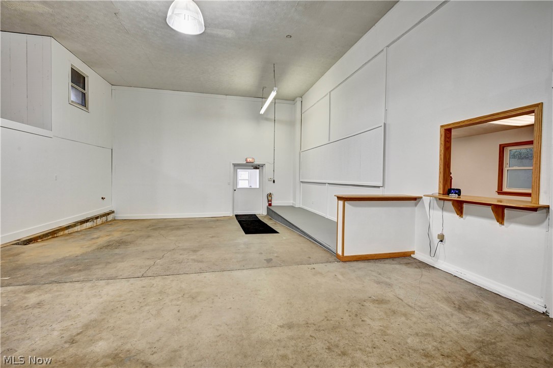 12870 Lincoln Street SE Paris OH 44669
