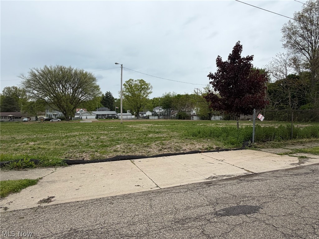 1212 10th Street NE Massillon OH 44646