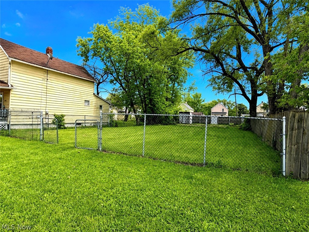 1624 E 33rd Street Lorain OH 44055