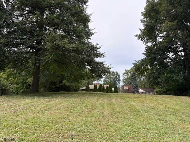 Landscape Circle NW Canton OH 44709