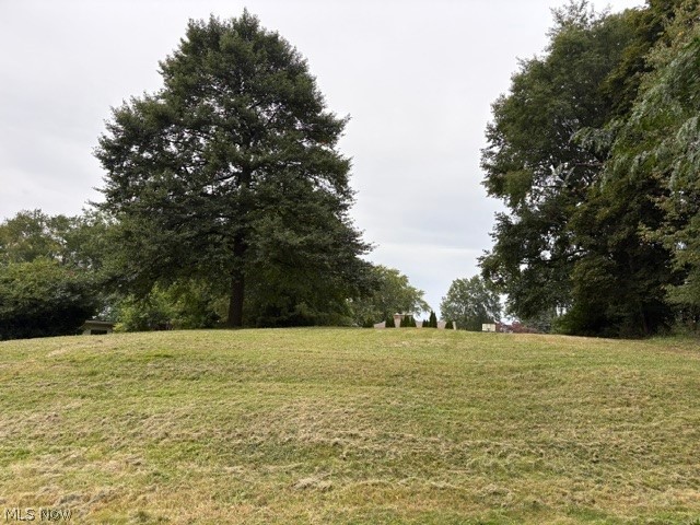 Landscape Circle NW Canton OH 44709