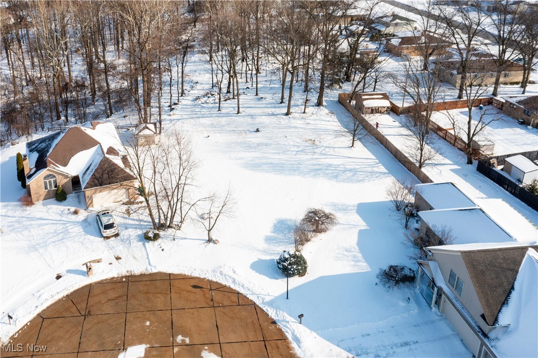872 E Dawnwood Drive Seven Hills OH 44131