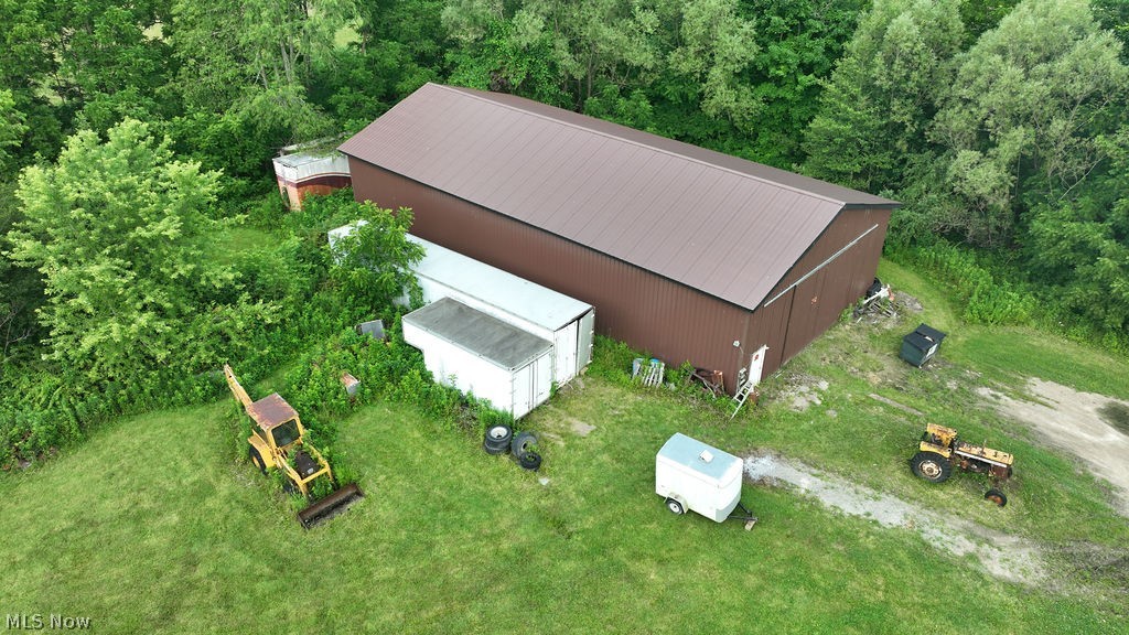 9805 Crooked Creek Road SE Uhrichsville OH 44683