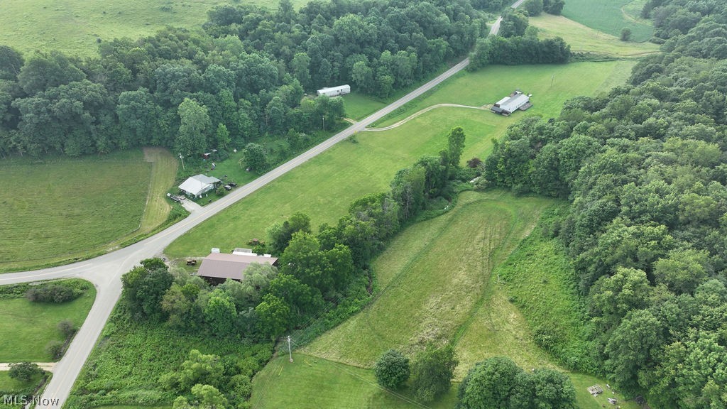 9805 Crooked Creek Road SE Uhrichsville OH 44683