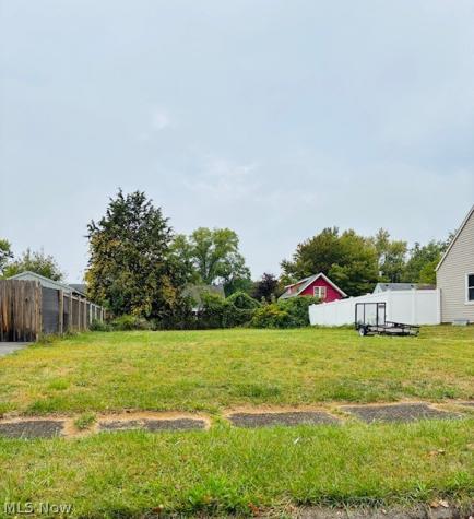 902 Chinook Avenue Akron OH 44305