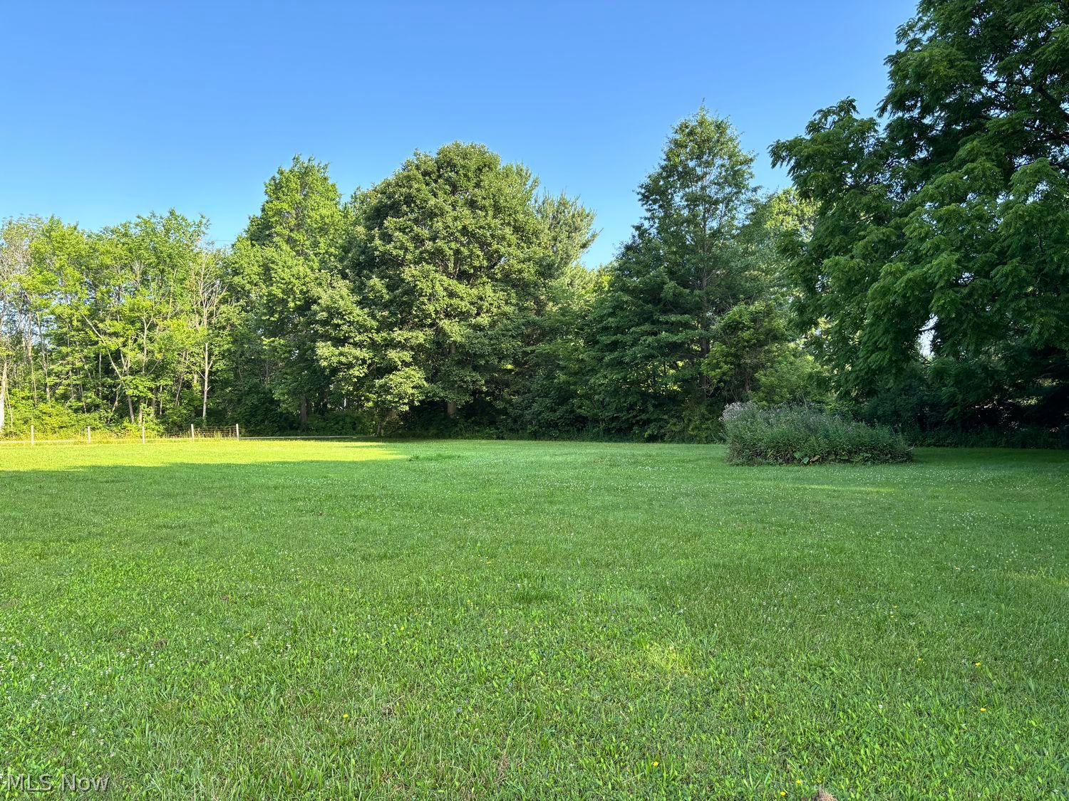 V/l Parkwood Avenue Norton OH 44203
