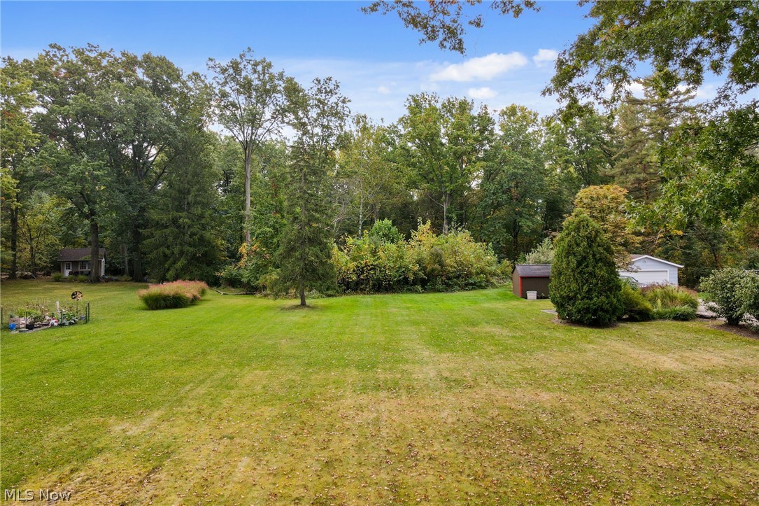 V/l Usher Road Olmsted Twp OH 44138