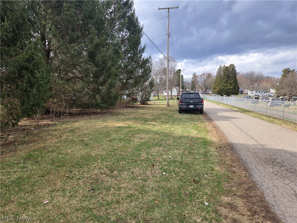107 Cemetery Street Roseville OH 43777