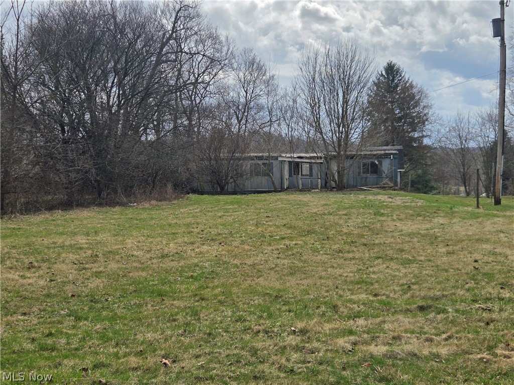 107 Cemetery Street Roseville OH 43777