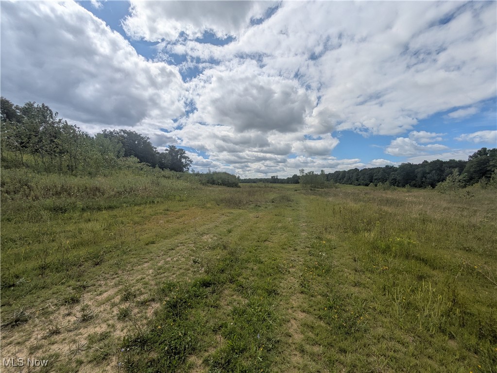 9019 Sr 45 Road Saybrook OH 44010