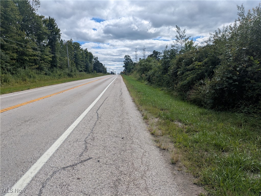 9019 Sr 45 Road Saybrook OH 44010