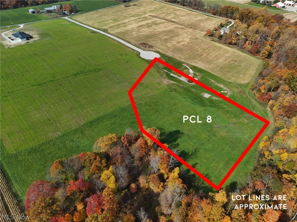 V/l #8 Rice Hill Road Burbank OH 44214